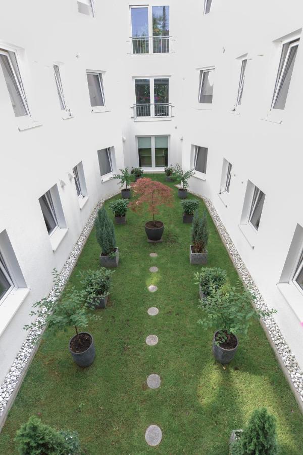 Grobo Apartments Hamburg-Harburg Buitenkant foto